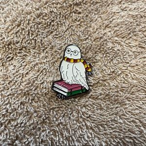 Harry Potter Hedwig Hard Enamel Lapel Pin